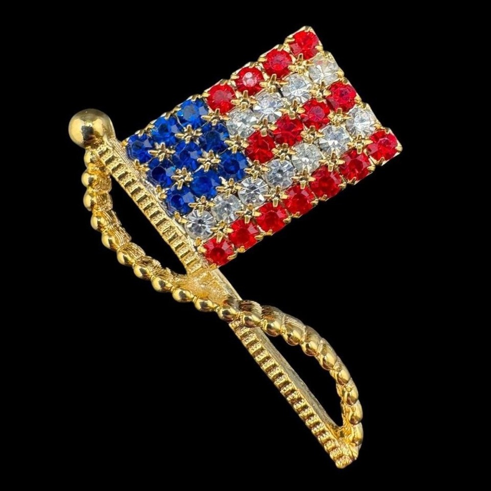 Rafaelian American Flag Brooch Pin Rhinestone Vintage Patriotic Gold Tone Retro
